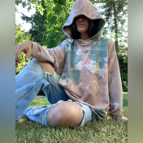 Nike Tie-Dye Outer Label Hoodie - Picture 1 of 15